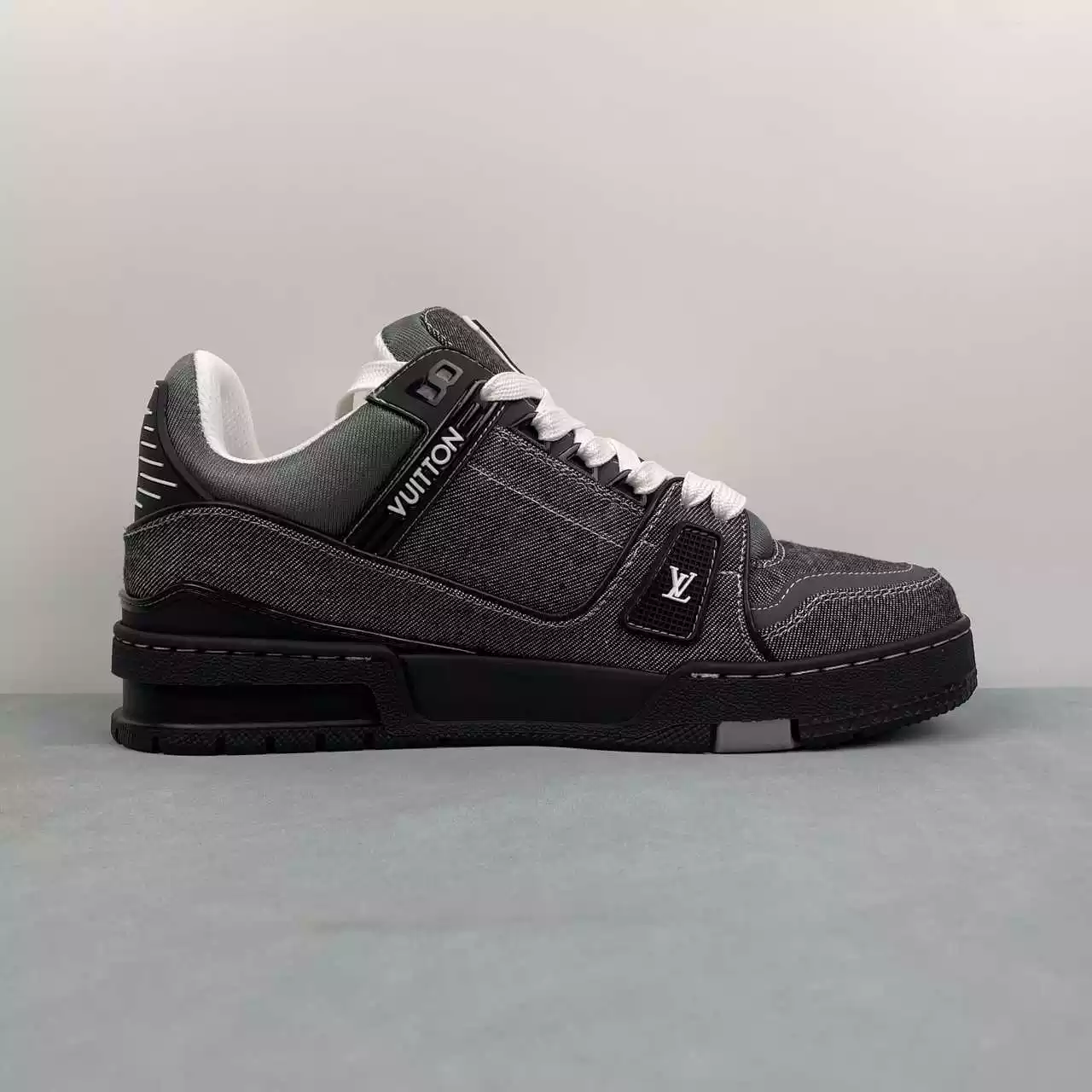 Louis Vuitton Trainers negras G5 Carbon - Imagen 4