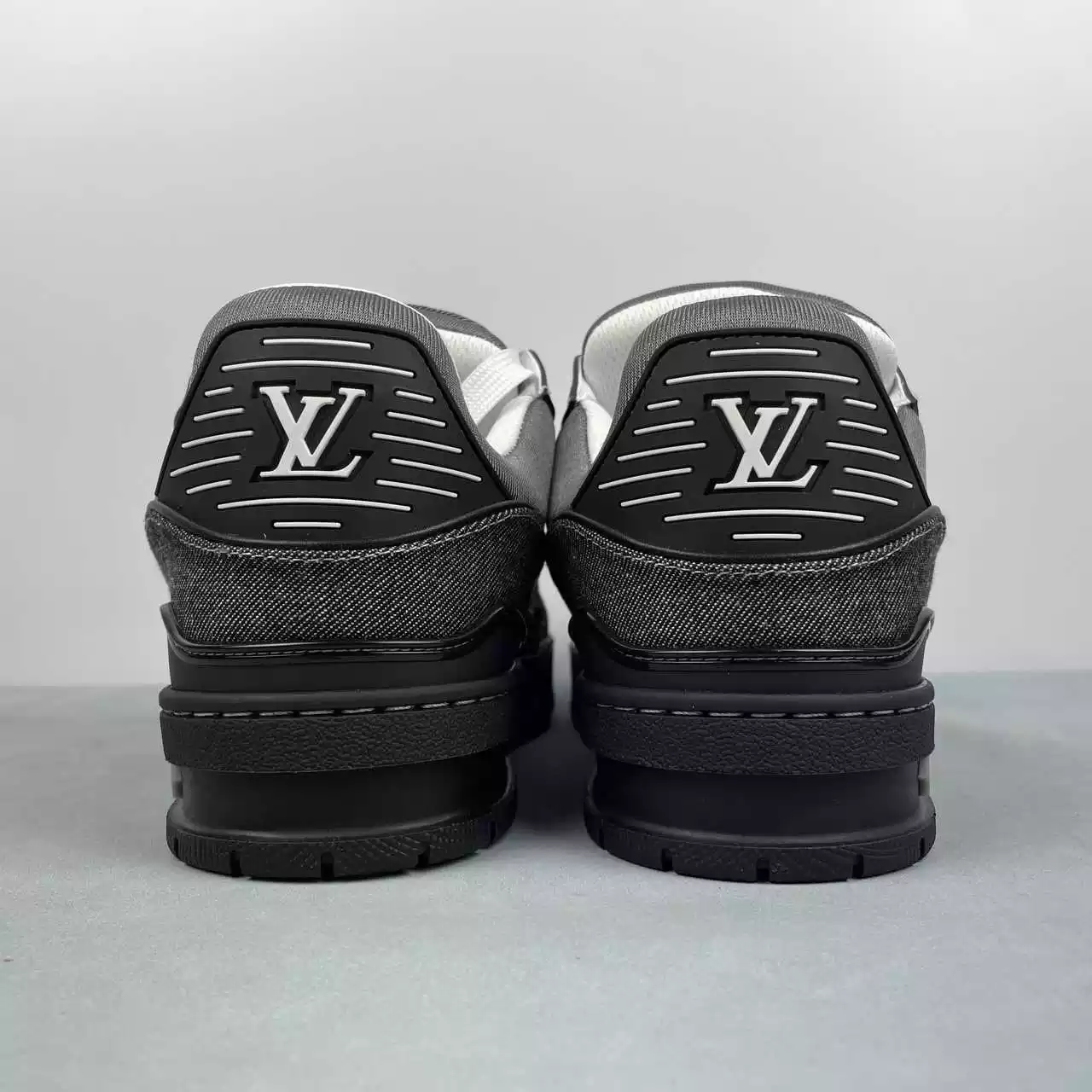 Louis Vuitton Trainers negras G5 Carbon - Imagen 7