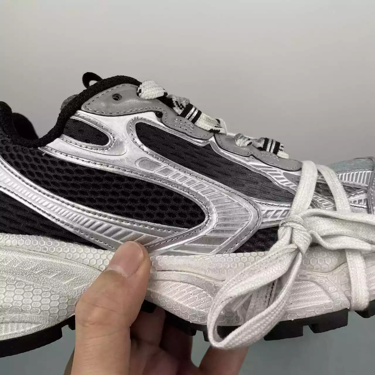 Balenciaga 3XL Void Grey - Imagen 5