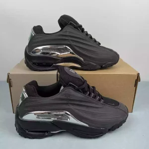 Nike Nocta Hot Step 2 negro plata