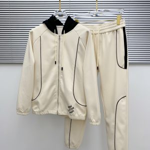 Chándal Louis Vuitton Beige capucha