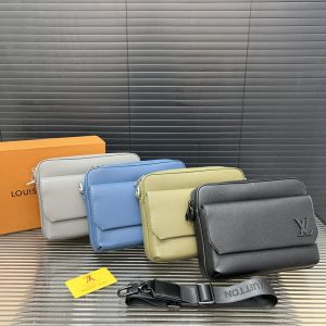 Bandolera Louis Vuitton 4 colores