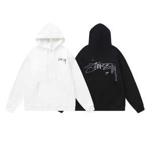 Sudadera Stussy - Logo efecto metálico