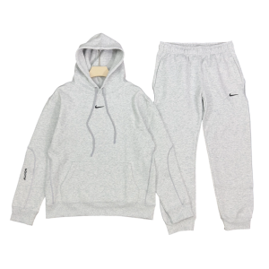 Chándal Nike NOCTA gris reflectante