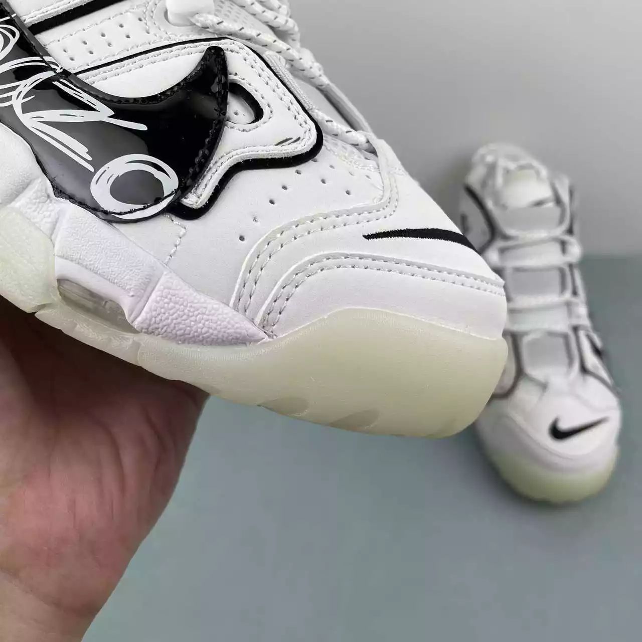 Nike Air More Uptempo “Scribble" - Imagen 6