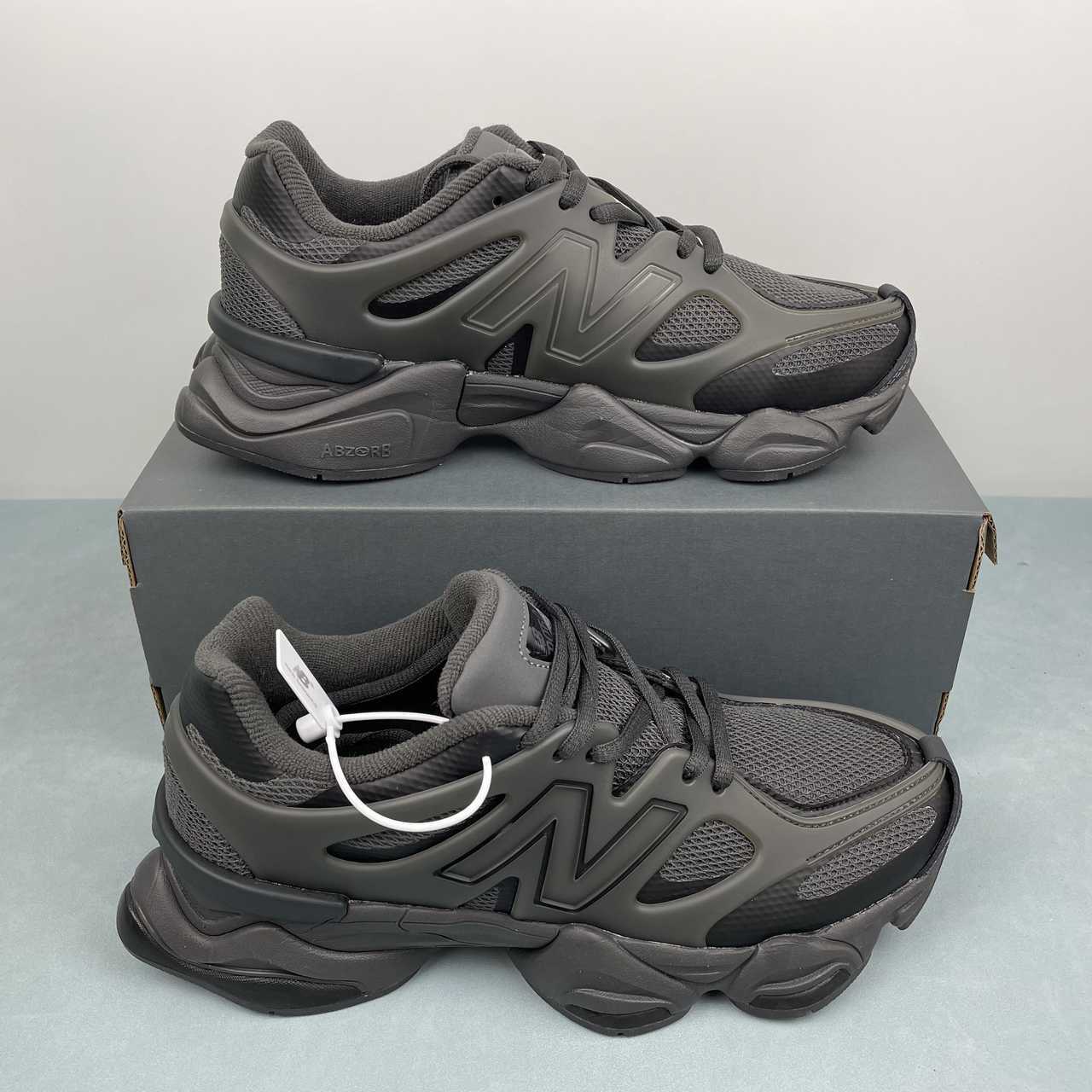 New Balance 9060 Super Abzorb full negras
