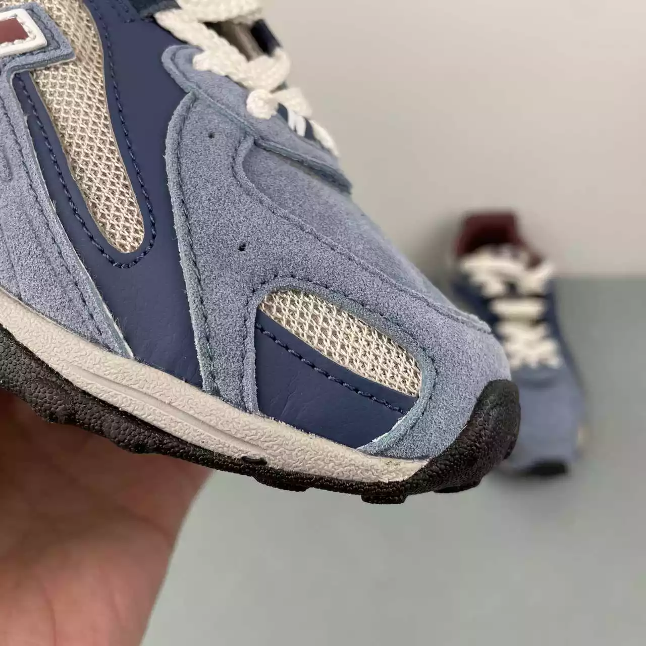 NEW BALANCE 240L azul marino grises - Imagen 6