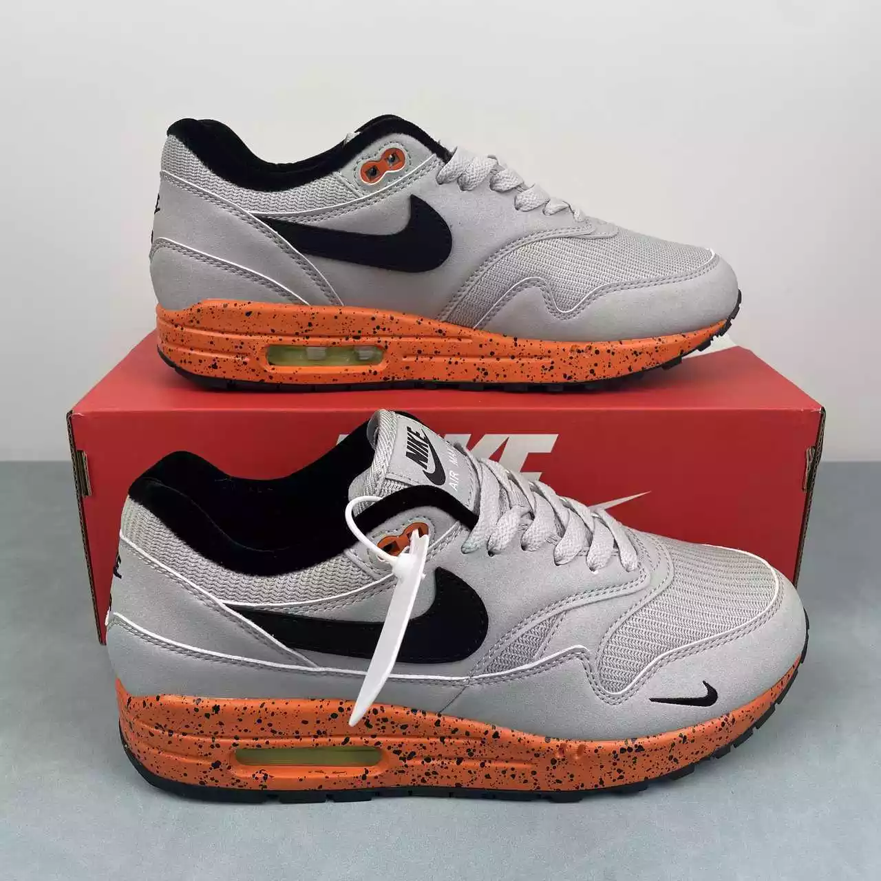 Nike Air Max 1 orange grey