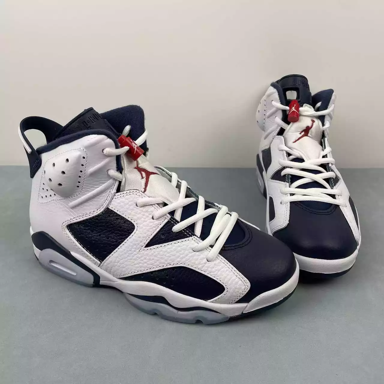 Air Jordan 6 Retro Bull - Imagen 2