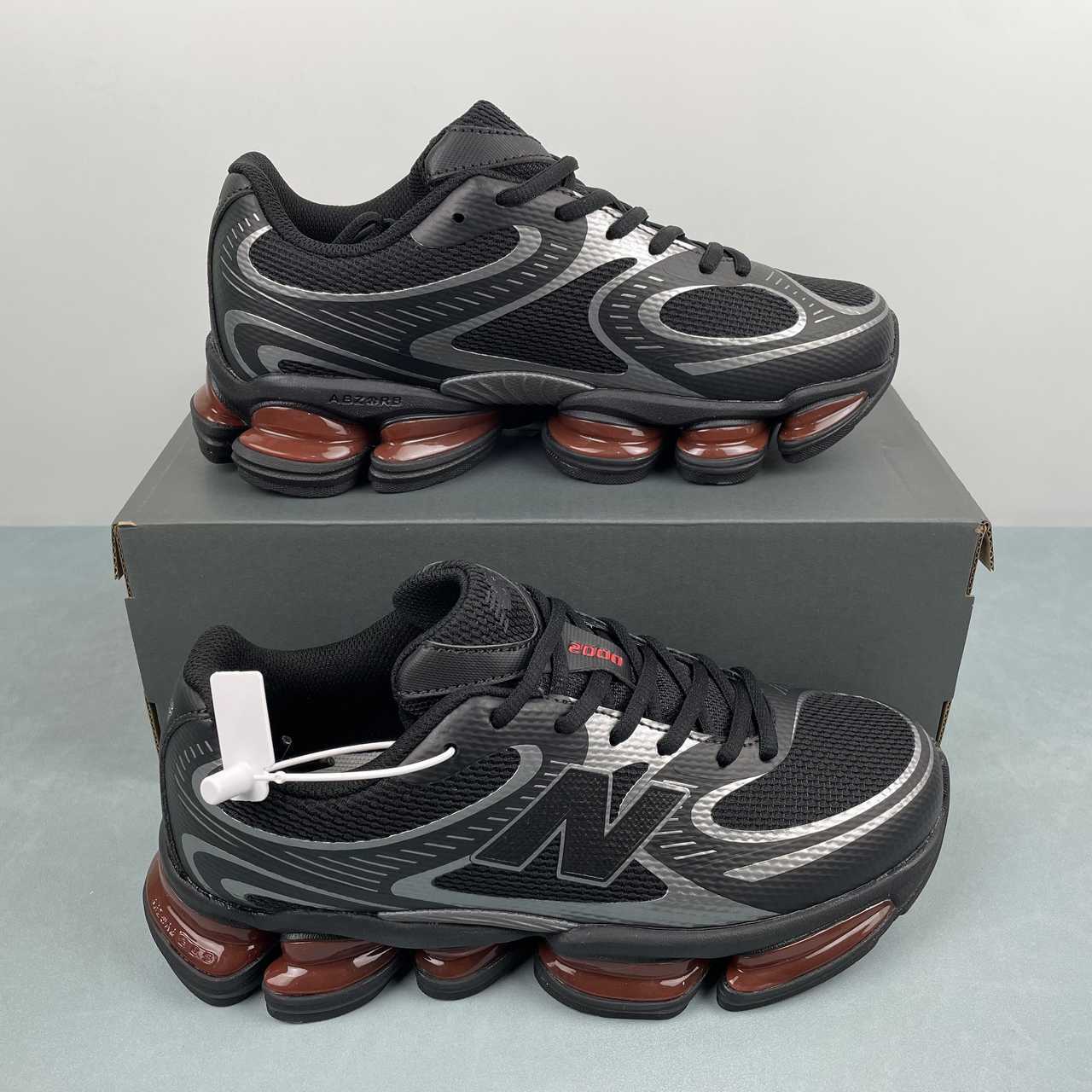 New Balance Abzorb 2000 negras grises
