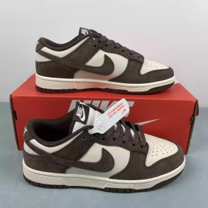 Nike Dunk Low Baroque Brown