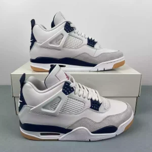 Air Jordan 4 Retro Midnight Navy