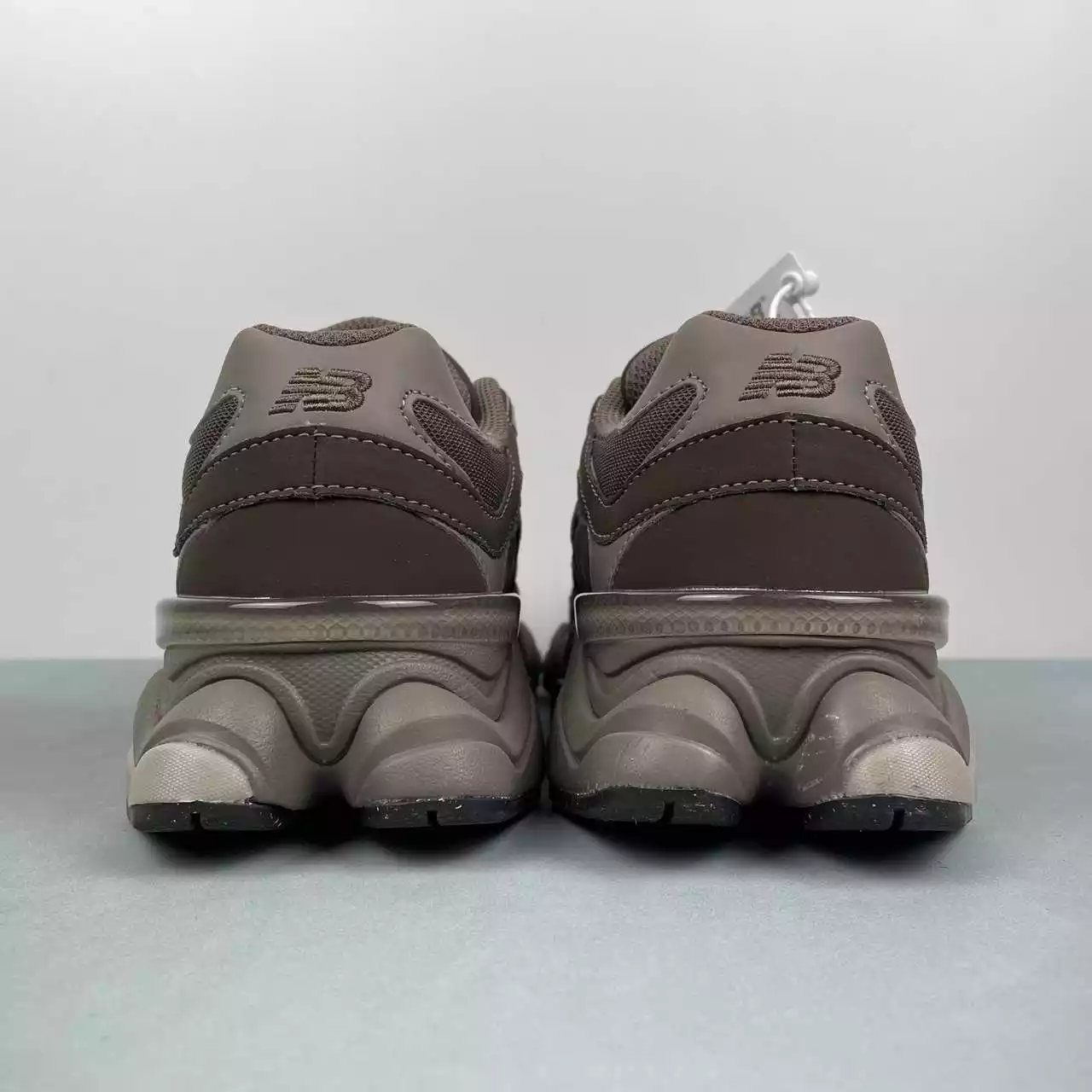 New Balance 9060 Abzorb marrón oscuro - Imagen 7
