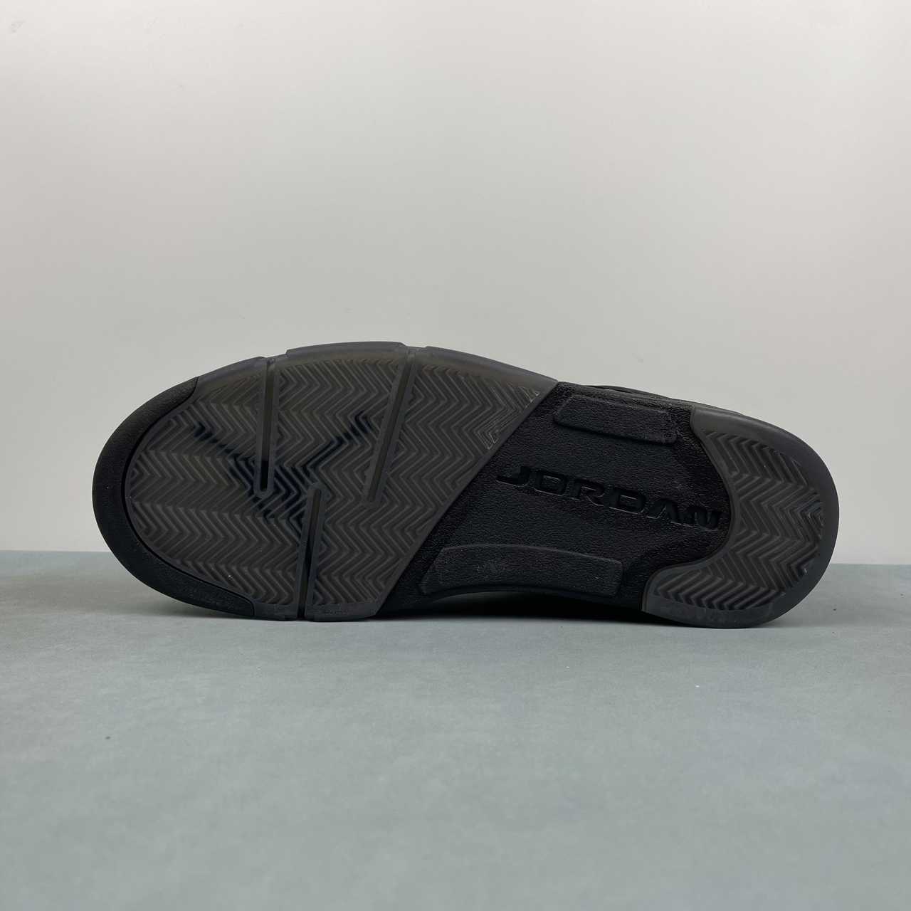 Nike Air Jordan 5 Retro Anthracite - Imagen 4