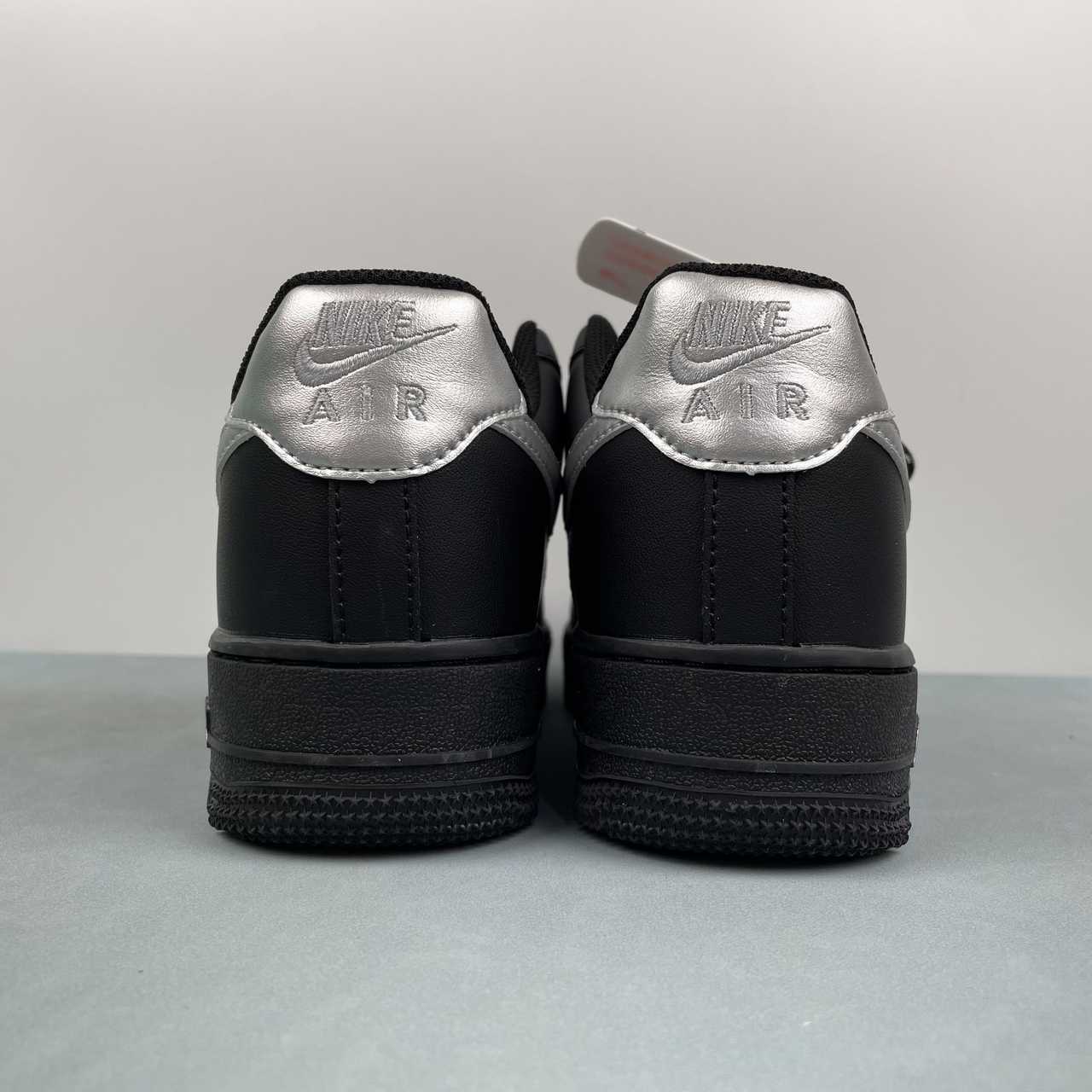 Nike Air Force 1 Low Black Silver Luxe - Imagen 3