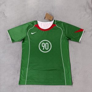 Camiseta Nike 90 verde rojo