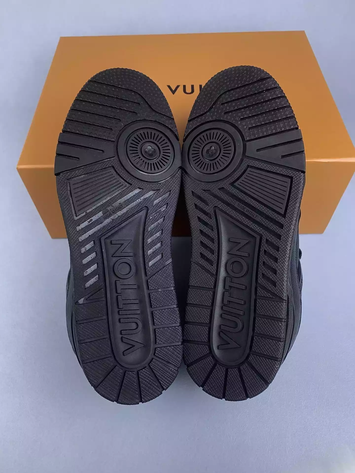 Louis Vuitton Trainers G5 negras - Imagen 6