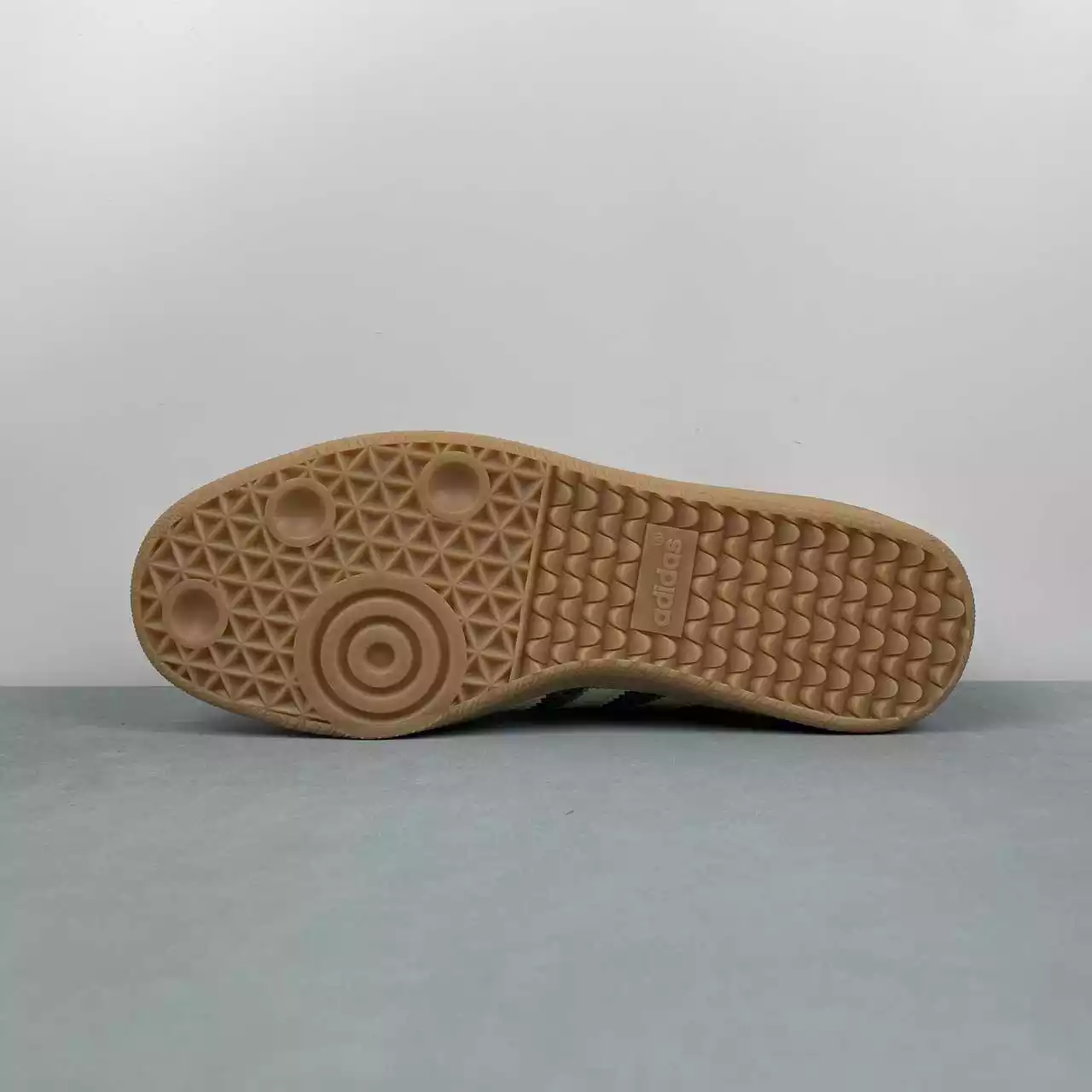 Adidas Samba Verde Reptil - Imagen 4