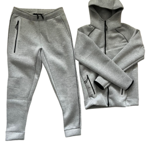 Chándal Nike Tech Fleece reflectante ENVÍO 72 HORAS