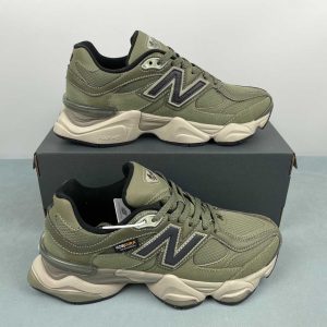 New Balance 9060 Cordura Brown