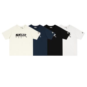 Camiseta Moncler Logo Spray