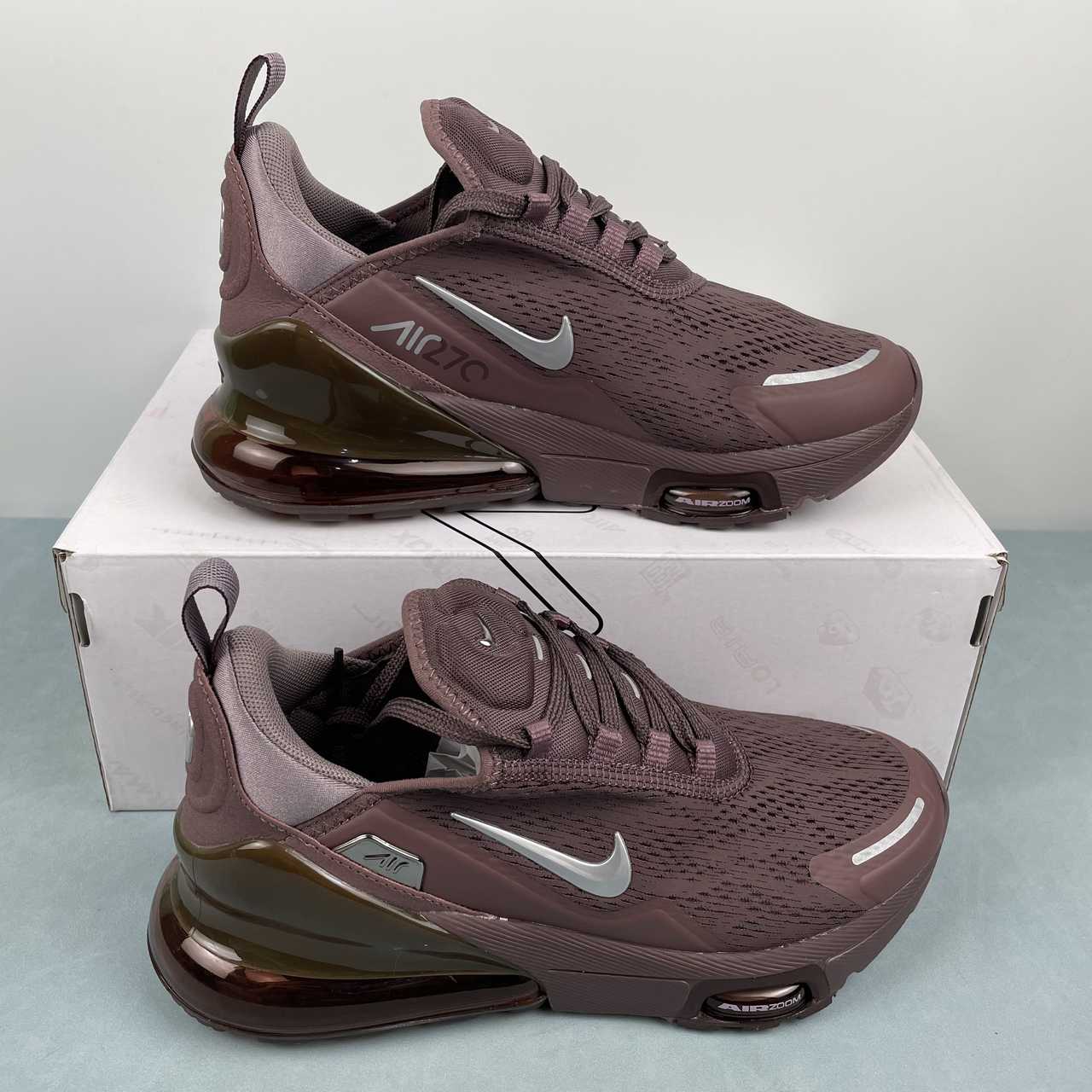Nike Air Max 270 premium grey