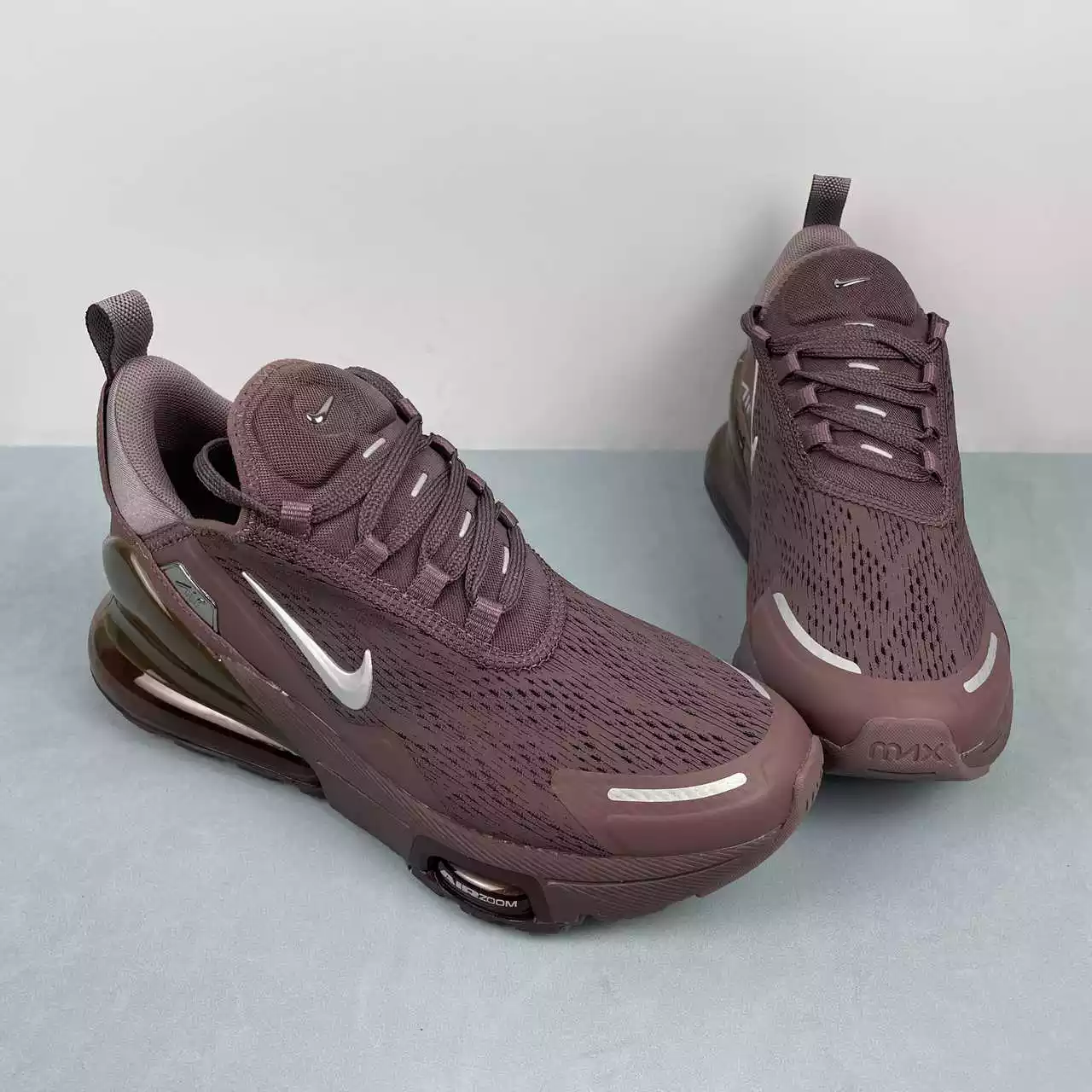 Nike Air Max 270 premium grey - Imagen 2