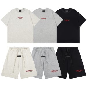 Essentials conjunto corto- Red logo