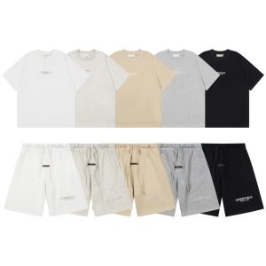 Essentials conjunto corto 5 colores