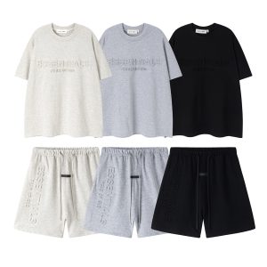 Essentials conjunto corto- Textured logo