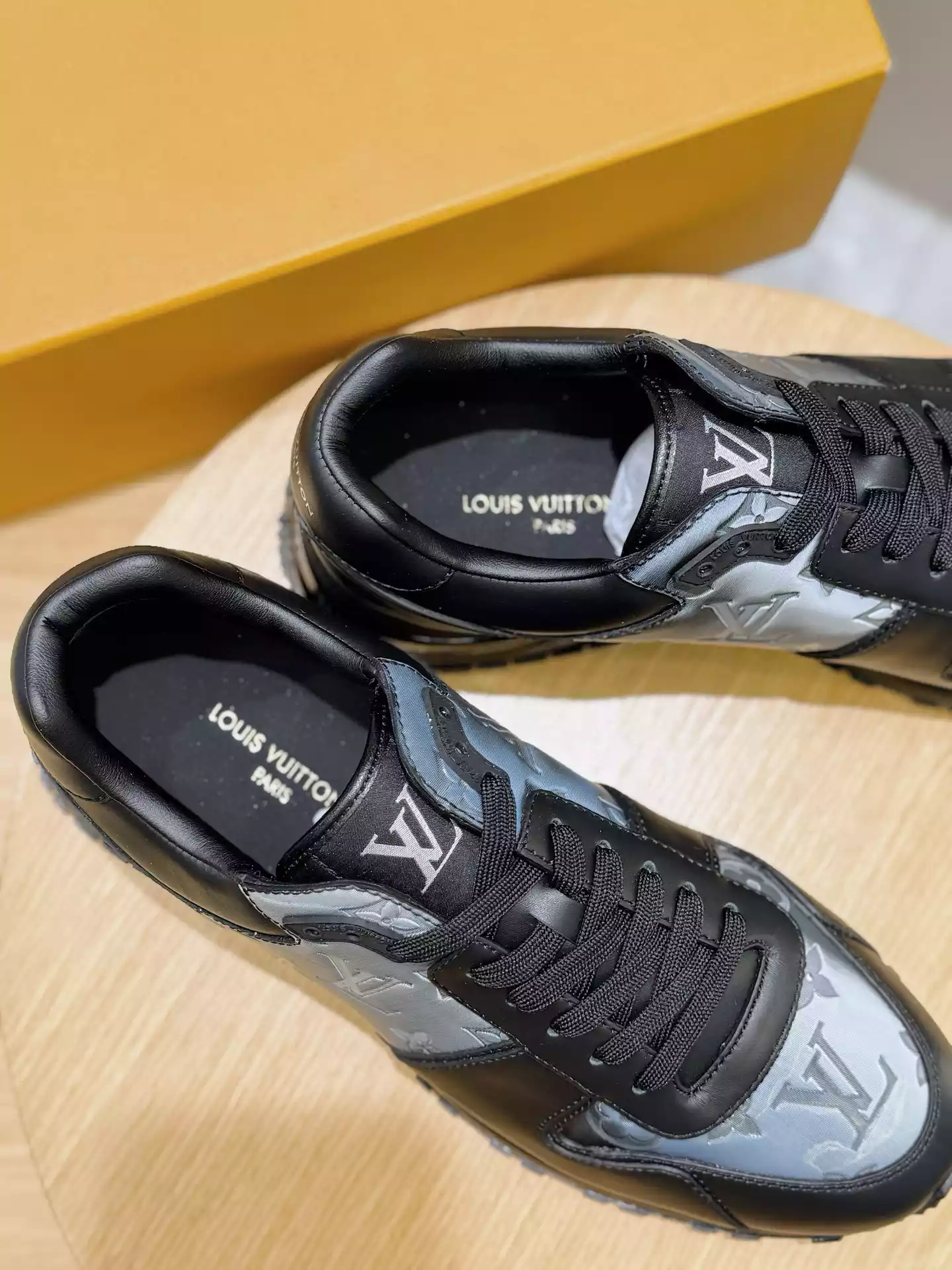 Zapatillas Louis Vuitton Run Away G5 - Imagen 8