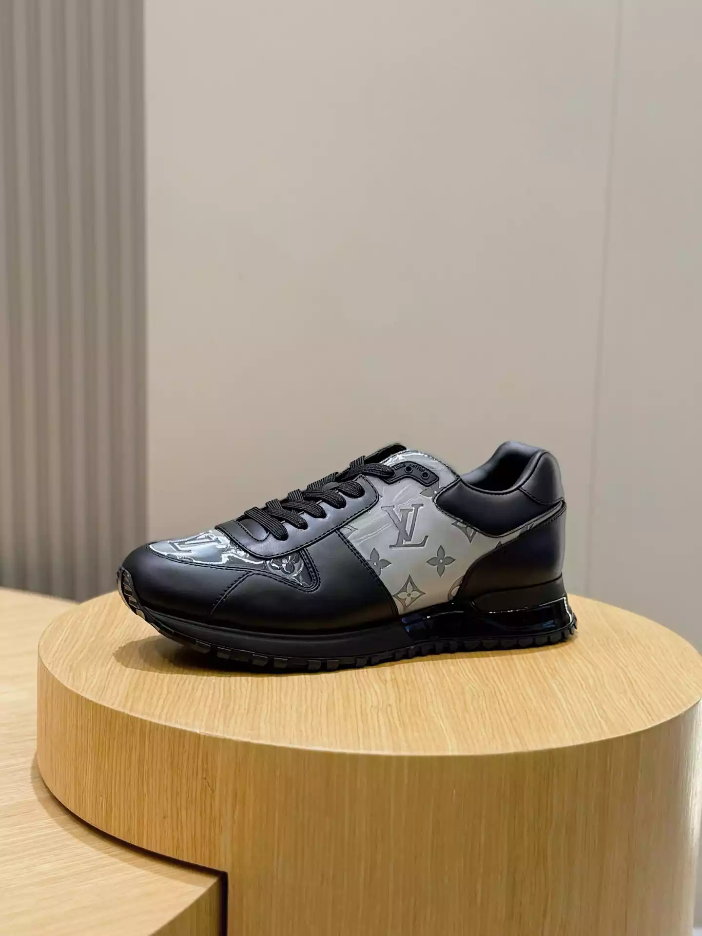 Zapatillas Louis Vuitton Run Away G5 - Imagen 4
