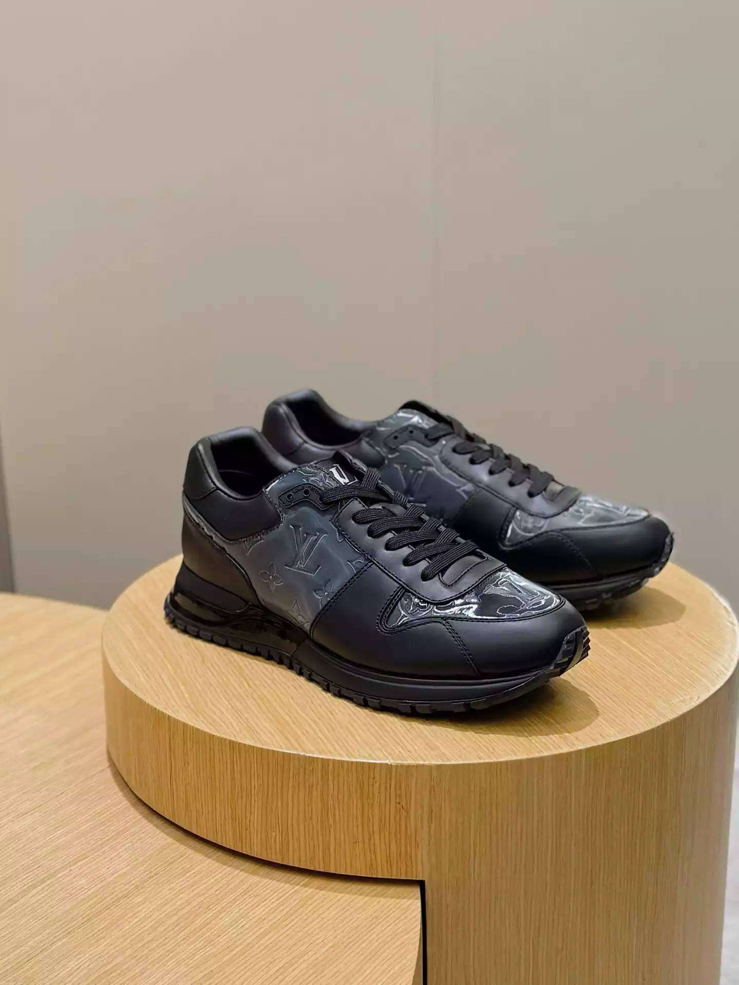 Zapatillas Louis Vuitton Run Away G5 - Imagen 2