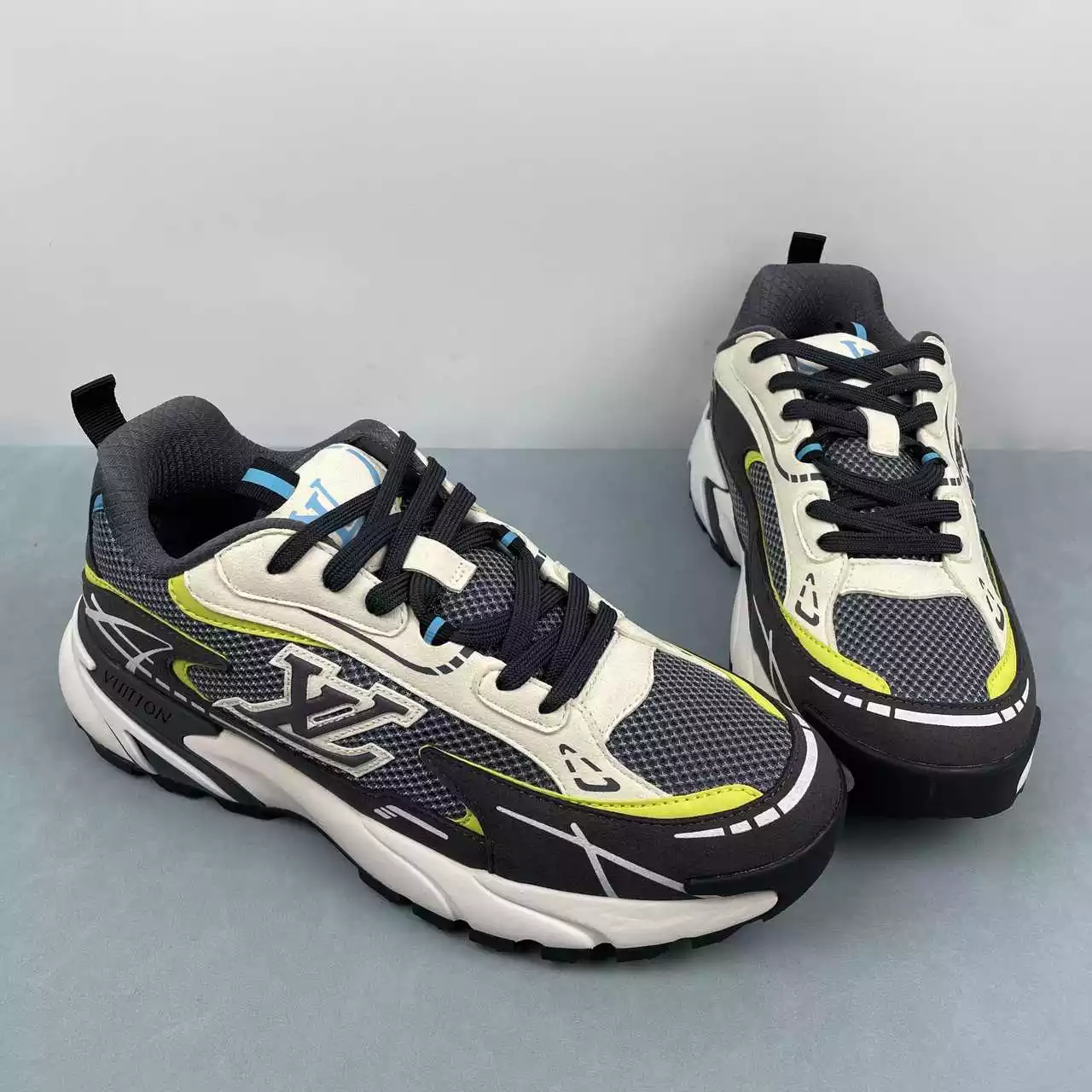Louis Vuitton Tatic volt G5 - Imagen 2