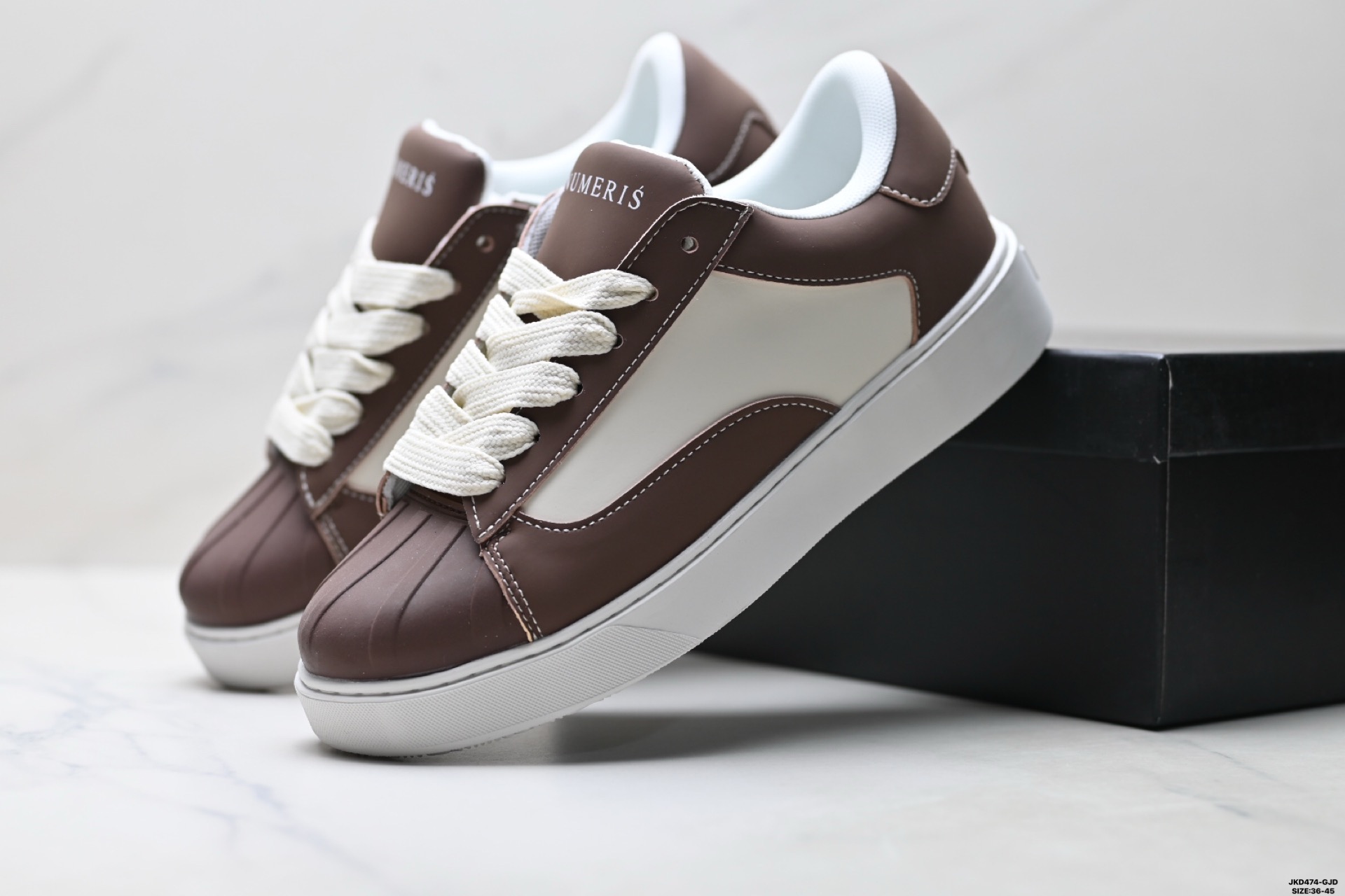 NUMERIS eclipse brown