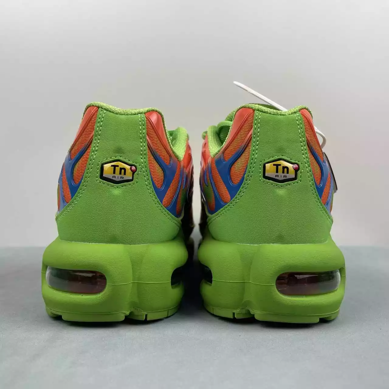 Nike Air Max Plus TN SUPREME green - Imagen 3