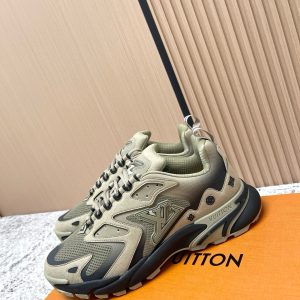 Louis Vuitton Tatic G5 Light Brown